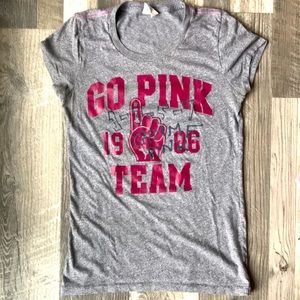 Victoria’s Secret vintage Go Pink gray short sleeve tee